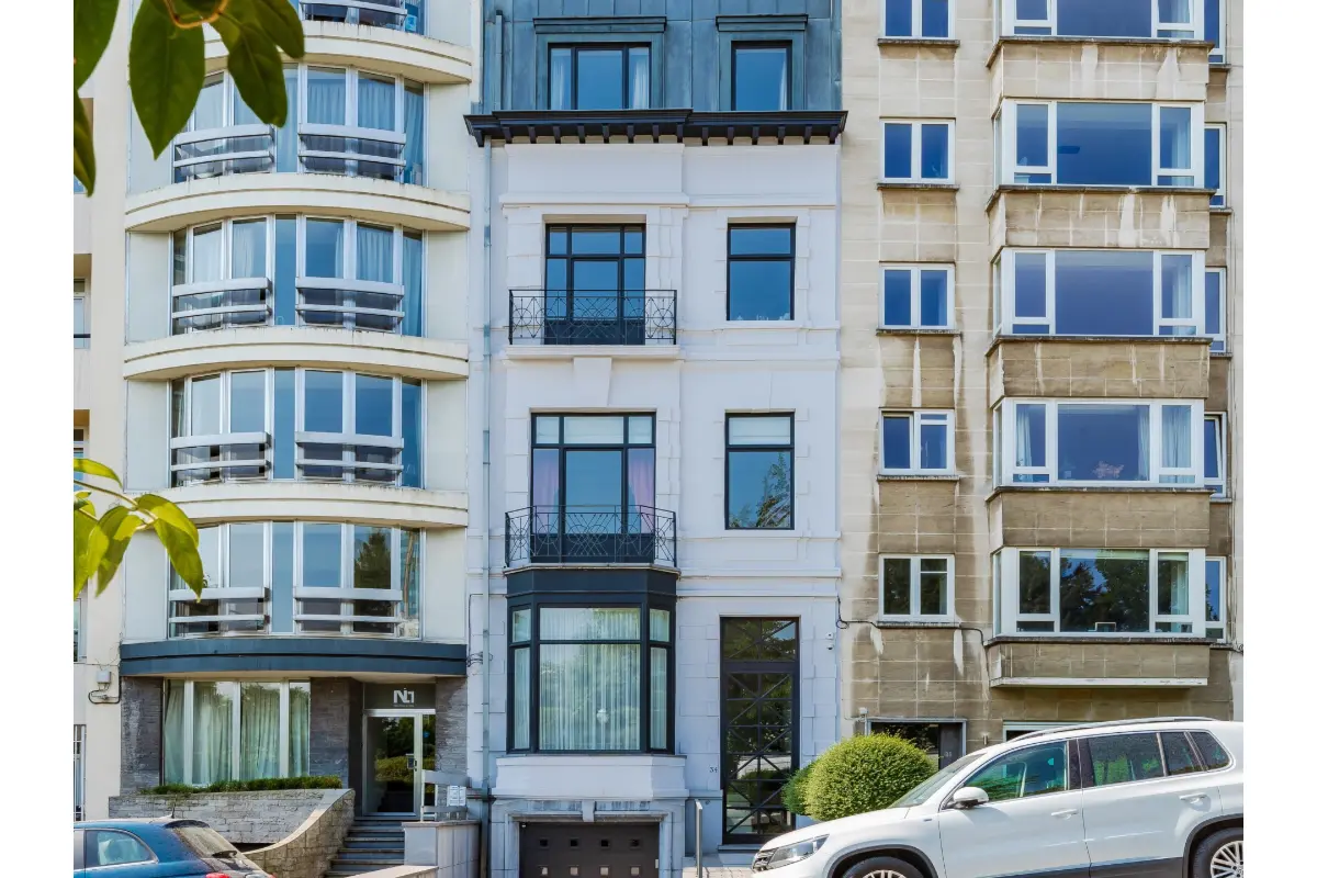 Herenhuis te  koop in Elsene 1050 3750000.00€ 5 slaapkamers 530.00m² - Zoekertje 181323