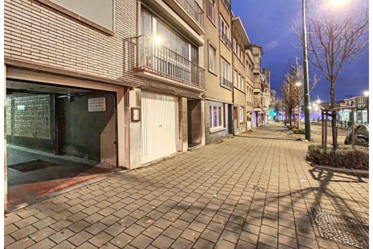 Parking / garage à vendre à Laeken 1020 25000.00€  chambres m² - annonce 422382