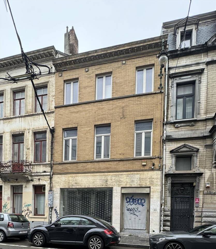Immeuble de rapport - Immeuble à appartement à vendre à Saint-Gilles 1060 850000.00€ 6 chambres m² - annonce 335603