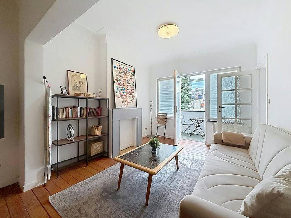 Appartement te  huur in Sint-Jans-Molenbeek 1080 1800.00€ 2 slaapkamers 110.00m² - Zoekertje 243197