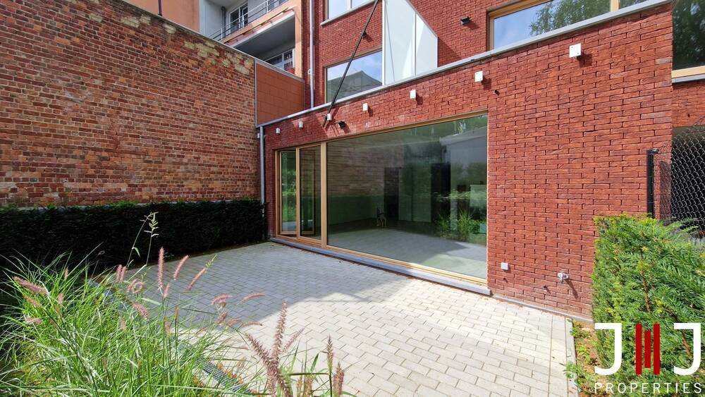 Rez-de-chaussée à vendre à Anderlecht 1070 320000.00€ 2 chambres 93.00m² - annonce 257470