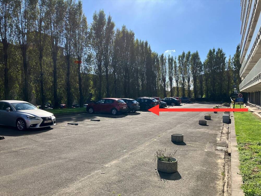 Parking & garage te koop in Laken 1020 11000.00€ slaapkamers m² - Zoekertje 260081
