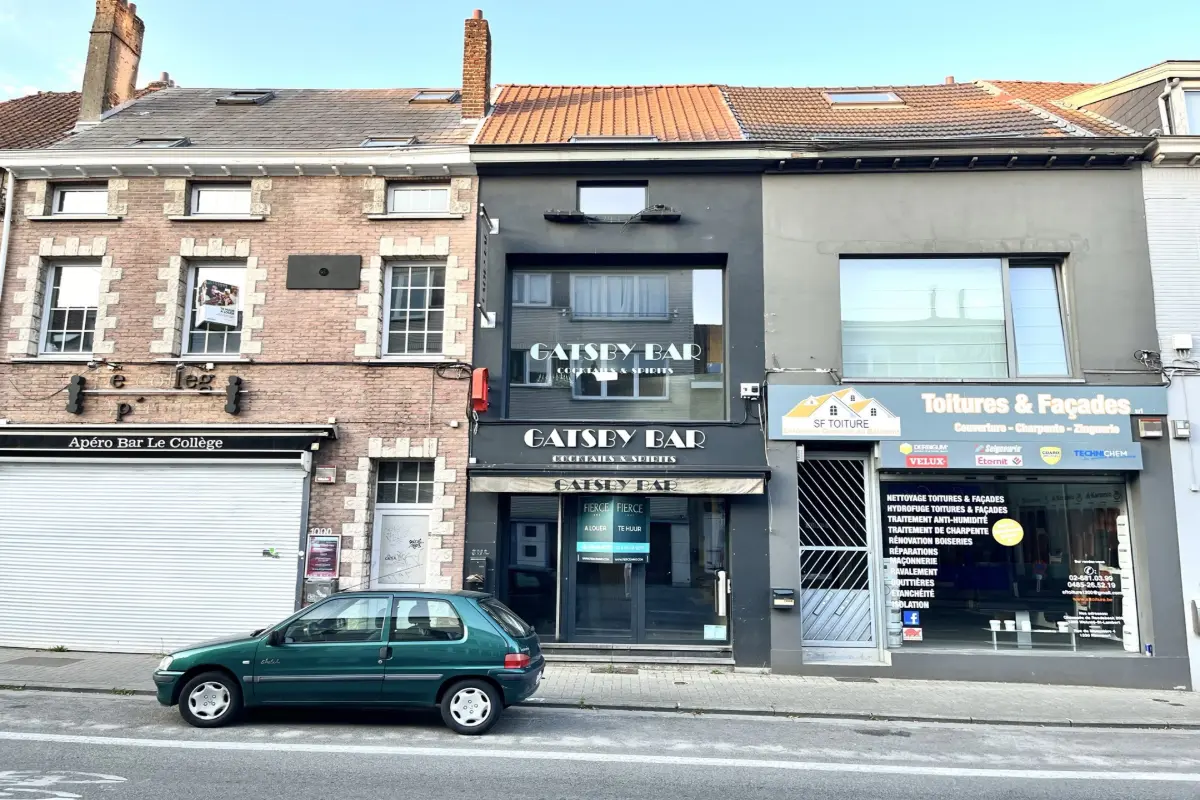 Handelszaak te  in Ukkel 1180 2500.00€  slaapkamers 120.00m² - Zoekertje 297682