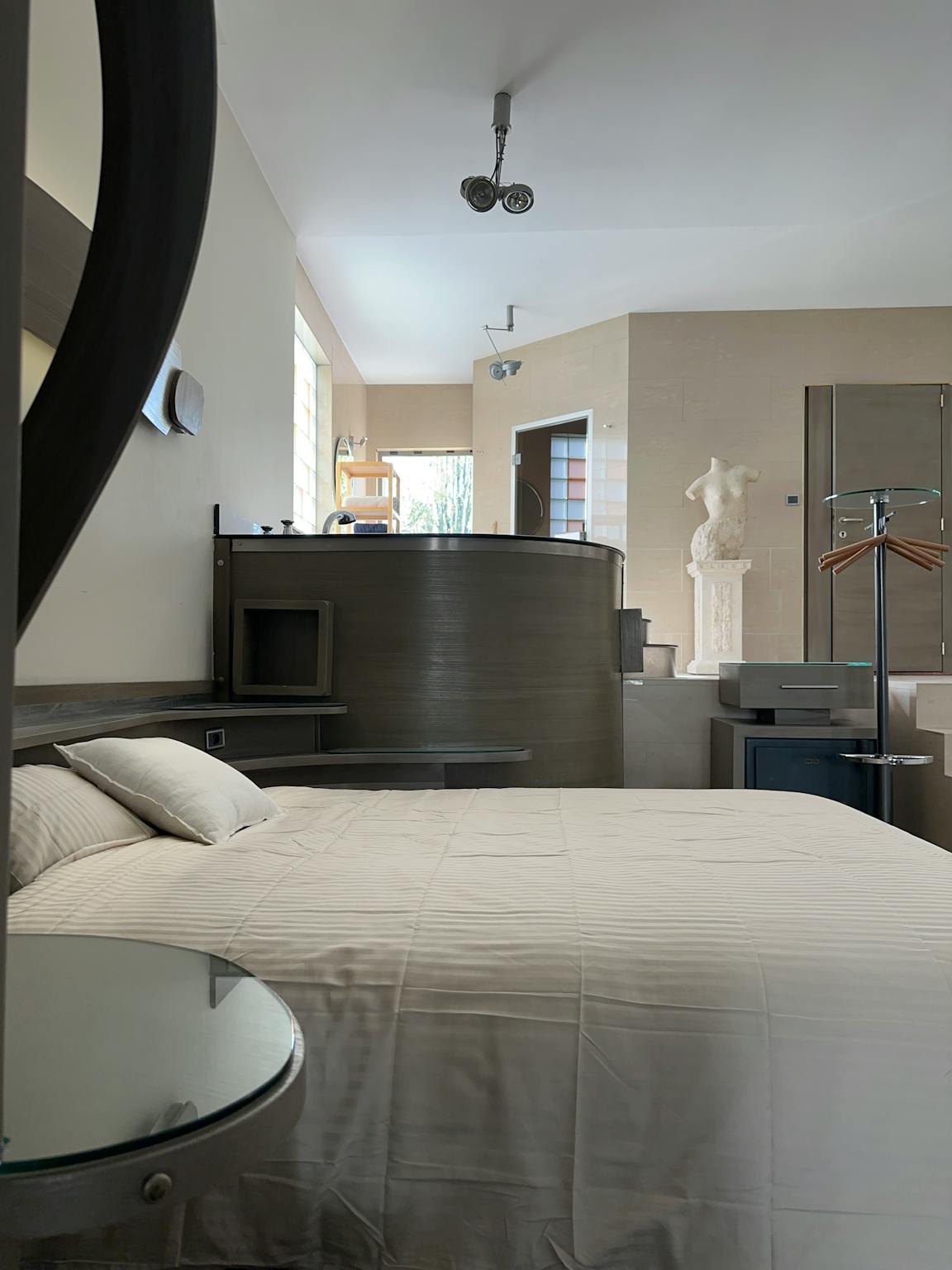 Appartement à louer à Saint-Josse-ten-Noode 1210 1200.00€ 1 chambres 95.00m² - annonce 308320