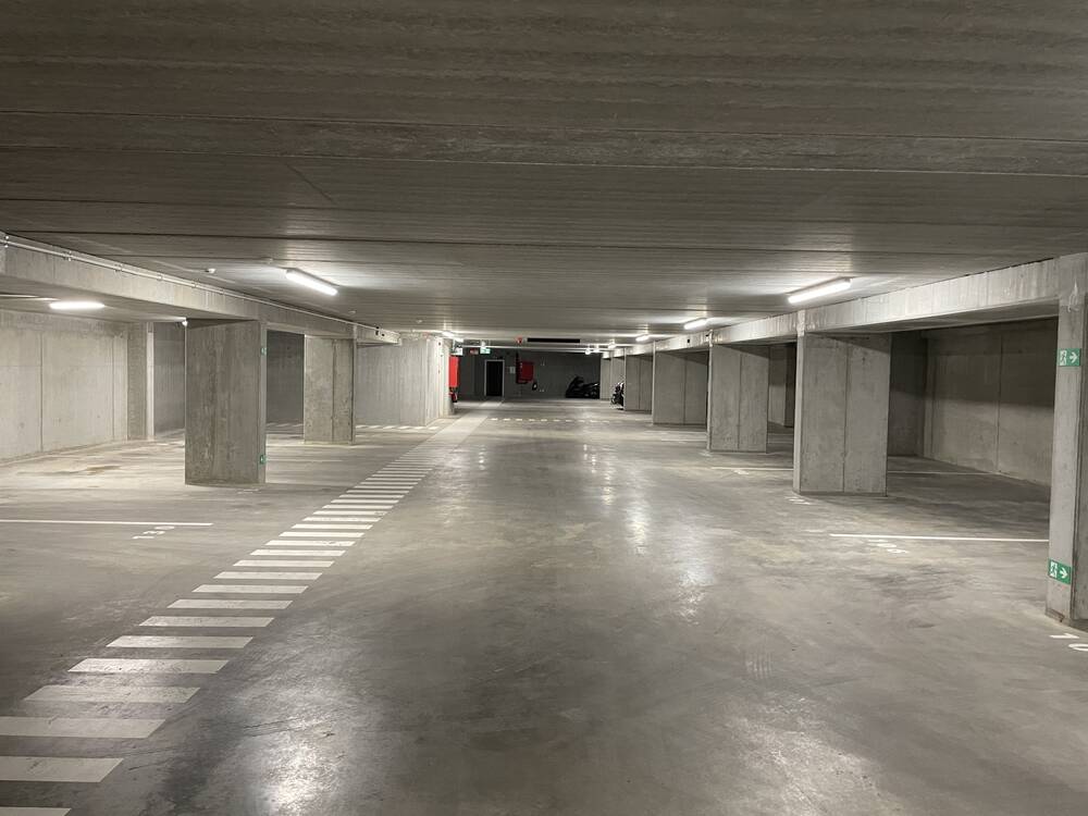 Parking & garage te koop in Laken 1020 18540.00€ slaapkamers m² - Zoekertje 315663