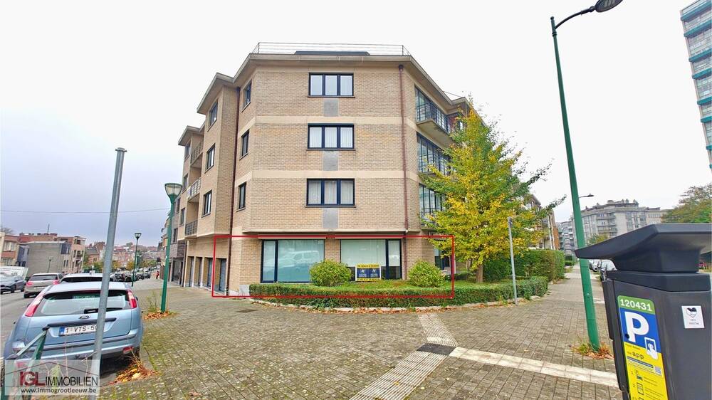 Handelszaak te koop in Sint-Jans-Molenbeek 1080 255000.00€ slaapkamers 90.00m² - Zoekertje 321795
