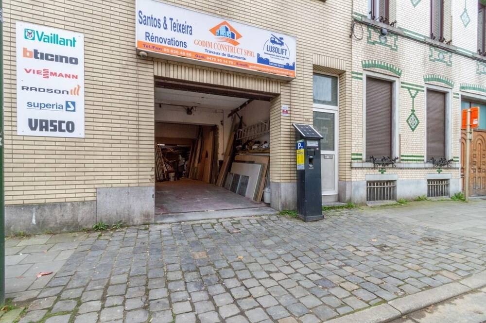 Immeuble de rapport - Immeuble à appartement à vendre à Anderlecht 1070 499000.00€  chambres 450.00m² - annonce 327371