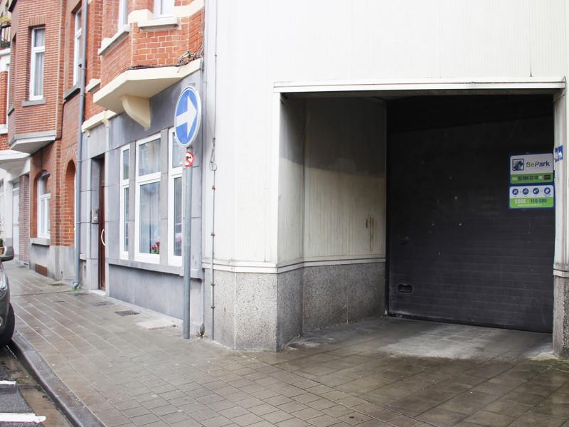 Parking te  huur in Schaarbeek 1030 5.00€  slaapkamers m² - Zoekertje 337342