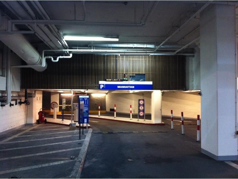 Parking & garage te huur in Sint-Joost-ten-Node 1210 139.00€ slaapkamers m² - Zoekertje 337341