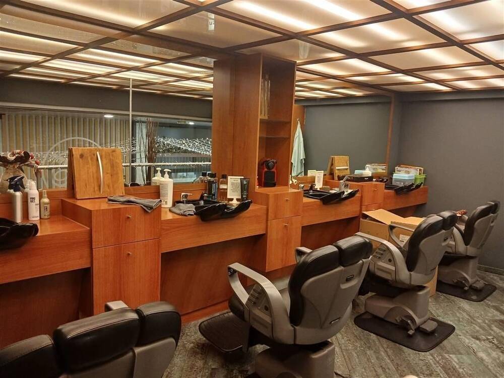 Handelszaak te koop in Ukkel 1180 120000.00€ slaapkamers m² - Zoekertje 339878