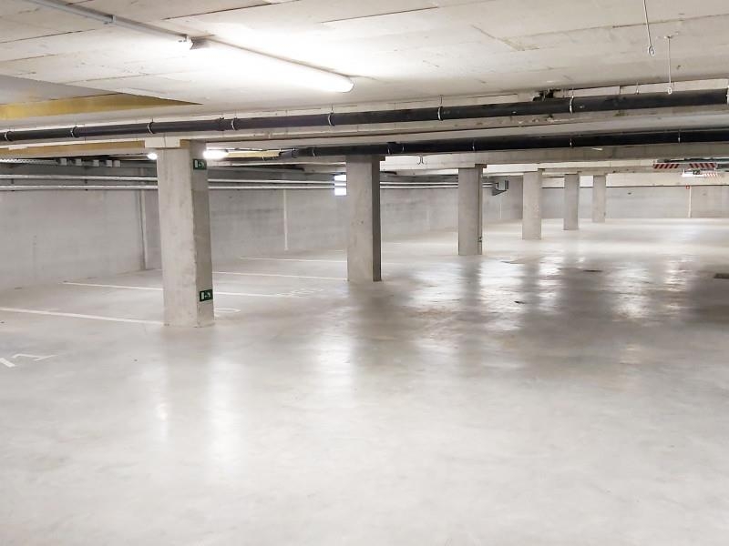 Parking & garage te  huur in Haren 1130 75.00€  slaapkamers m² - Zoekertje 341819
