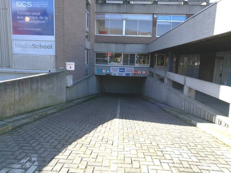 Parking & garage te huur in Ukkel 1180 109.00€ slaapkamers m² - Zoekertje 341786