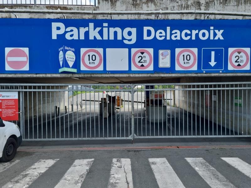 Parking & garage te huur in Anderlecht 1070 54.00€ slaapkamers m² - Zoekertje 341943