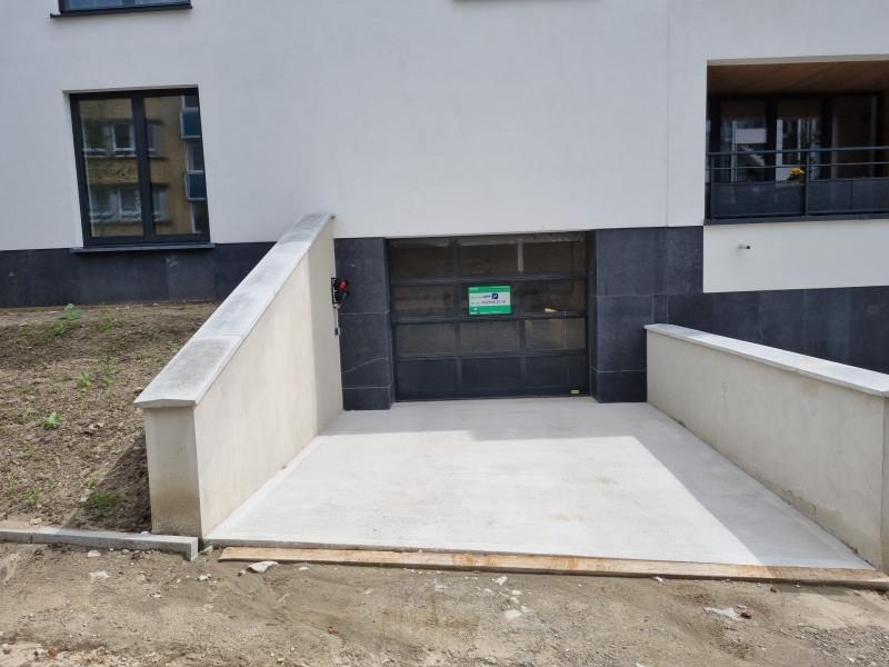 Parking / garage à louer à Forest 1190 109.00€ chambres m² - annonce 341583