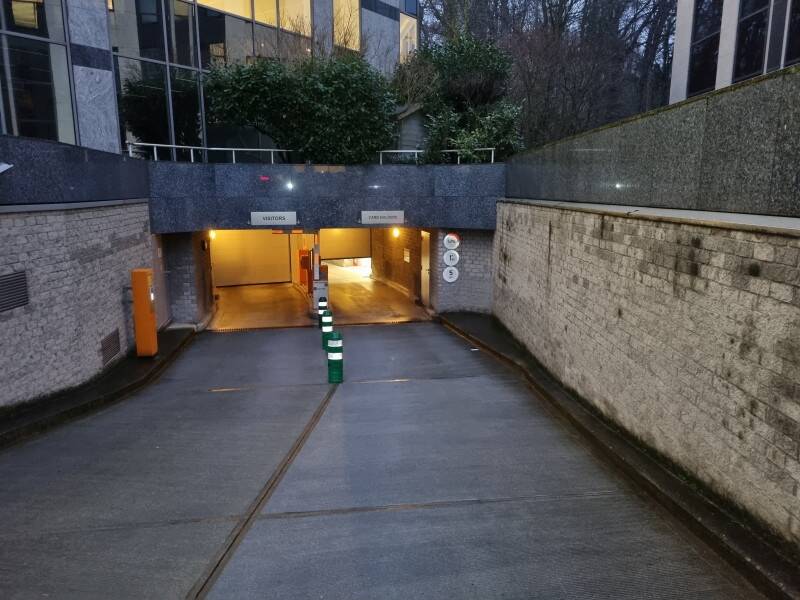 Parking / garage à louer à Auderghem 1160 177.00€ chambres m² - annonce 341713