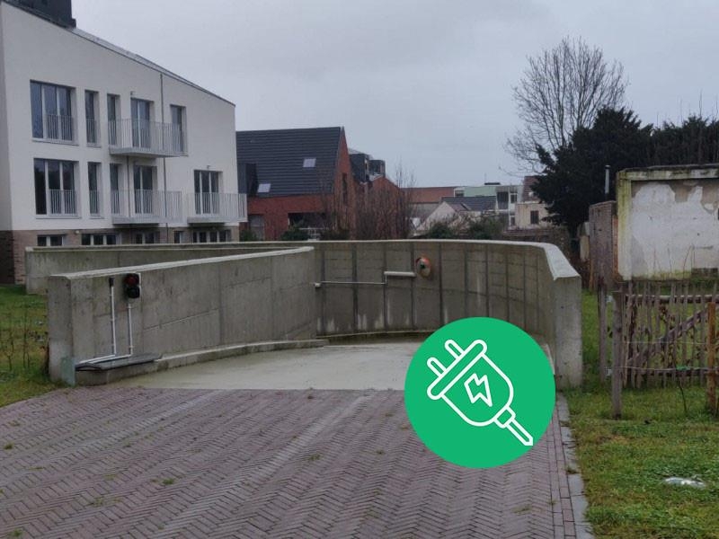 Parking / garage à louer à Neder-Over-Heembeek 1120 75.00€ chambres m² - annonce 341714