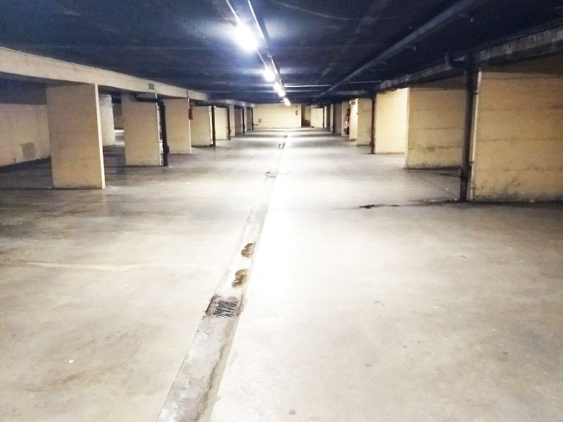 Parking / garage à louer à Berchem-Sainte-Agathe 1082 75.00€ chambres m² - annonce 341802