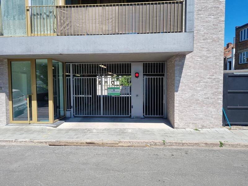 Parking / garage à louer à Neder-Over-Heembeek 1120 85.00€ chambres m² - annonce 341846