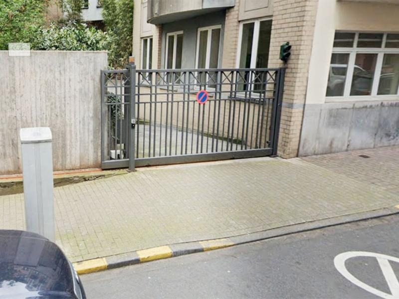 Parking / garage à louer à Saint-Gilles 1060 144.00€ chambres m² - annonce 341613
