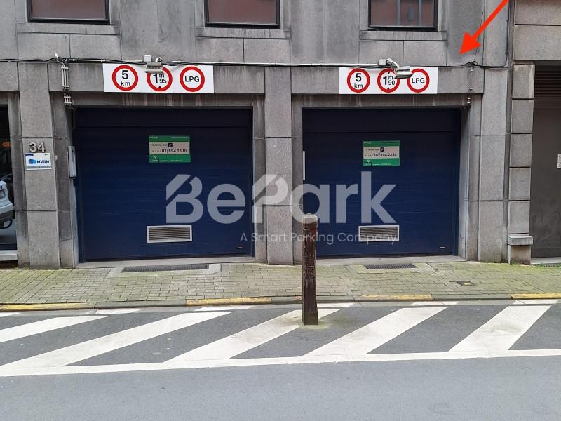 Parking & garage te huur in Sint-Joost-ten-Node 1210 129.00€ slaapkamers m² - Zoekertje 341563