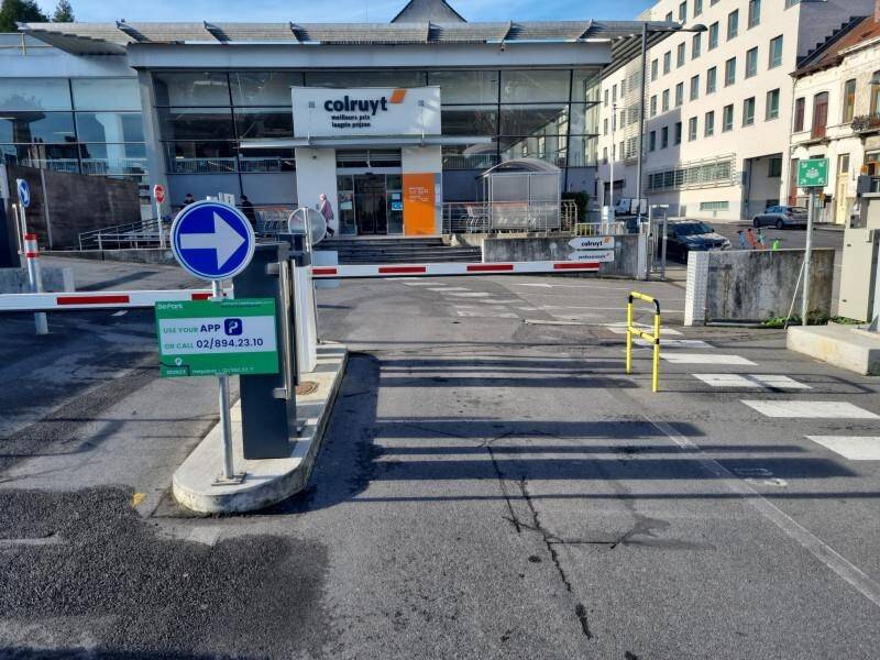 Parking & garage te huur in Schaarbeek 1030 99.00€ slaapkamers m² - Zoekertje 341809