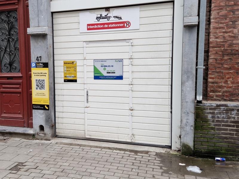 Parking & garage te huur in Anderlecht 1070 135.00€ slaapkamers m² - Zoekertje 341620