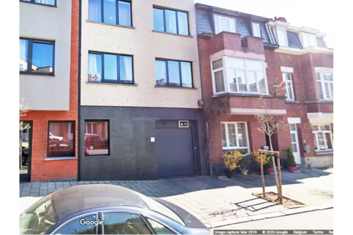 Parking & garage te  huur in Jette 1090 135.00€  slaapkamers m² - Zoekertje 341614