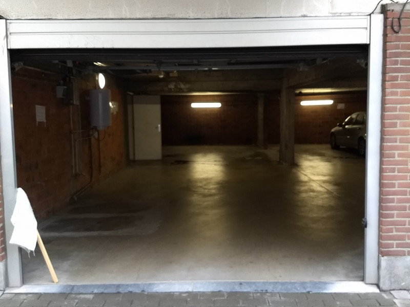 Parking à louer à Ixelles 1050 169.00€ chambres m² - annonce 341850