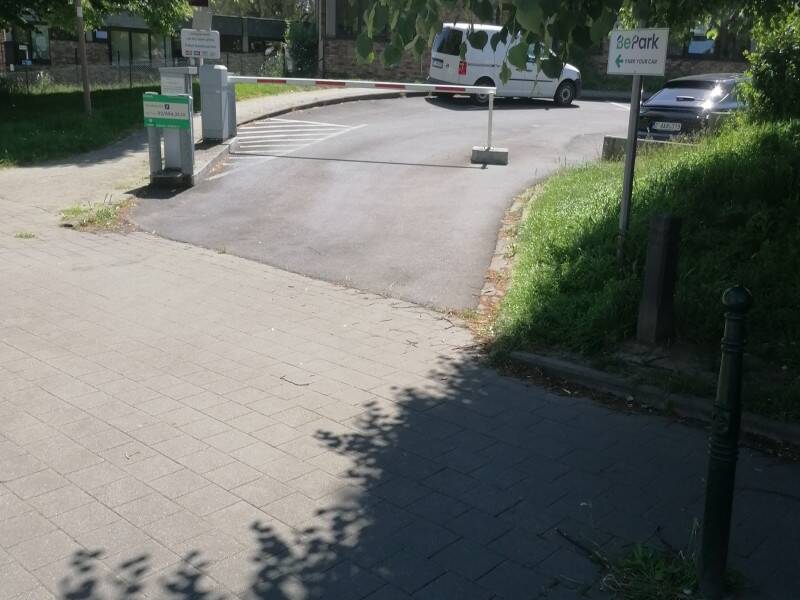 Parking à louer à Laeken 1020 95.00€  chambres m² - annonce 341883