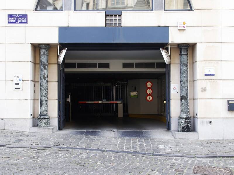Parking à louer à Bruxelles 1000 139.00€ chambres m² - annonce 341740