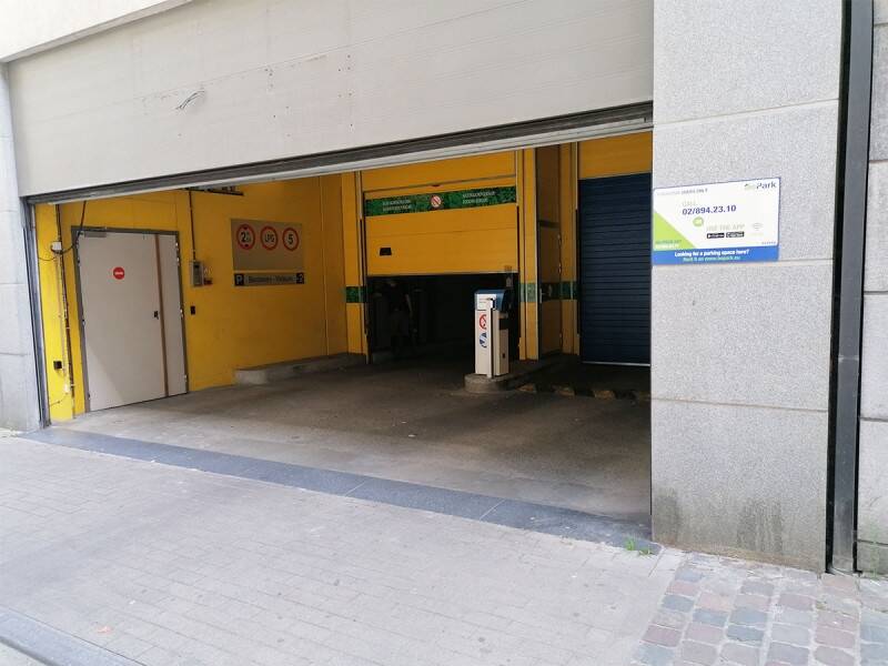 Parking à louer à Ixelles 1050 150.00€ chambres m² - annonce 341907