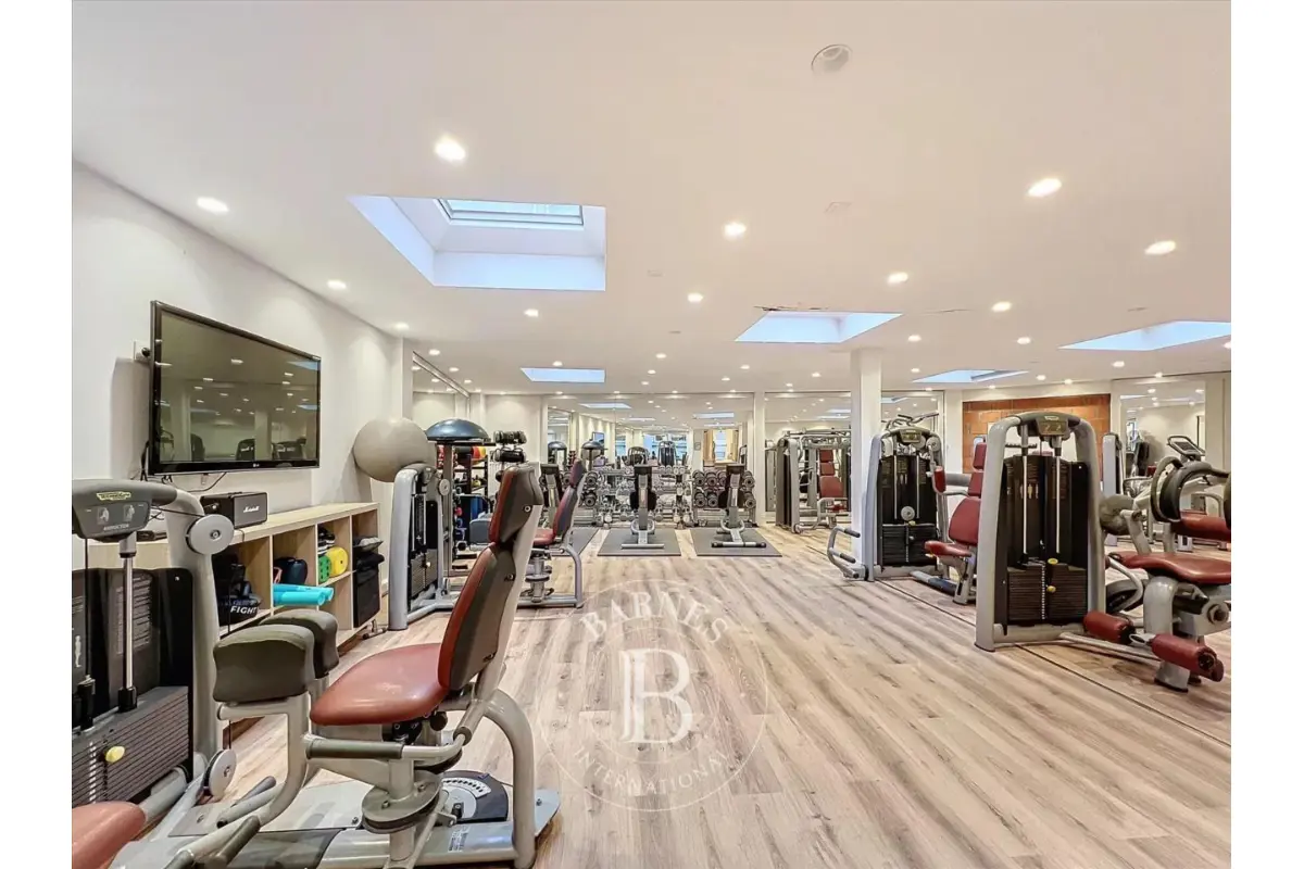 Appartementsgebouw te  koop in Brussel 1000 1550000.00€ 3 slaapkamers 680.00m² - Zoekertje 343356