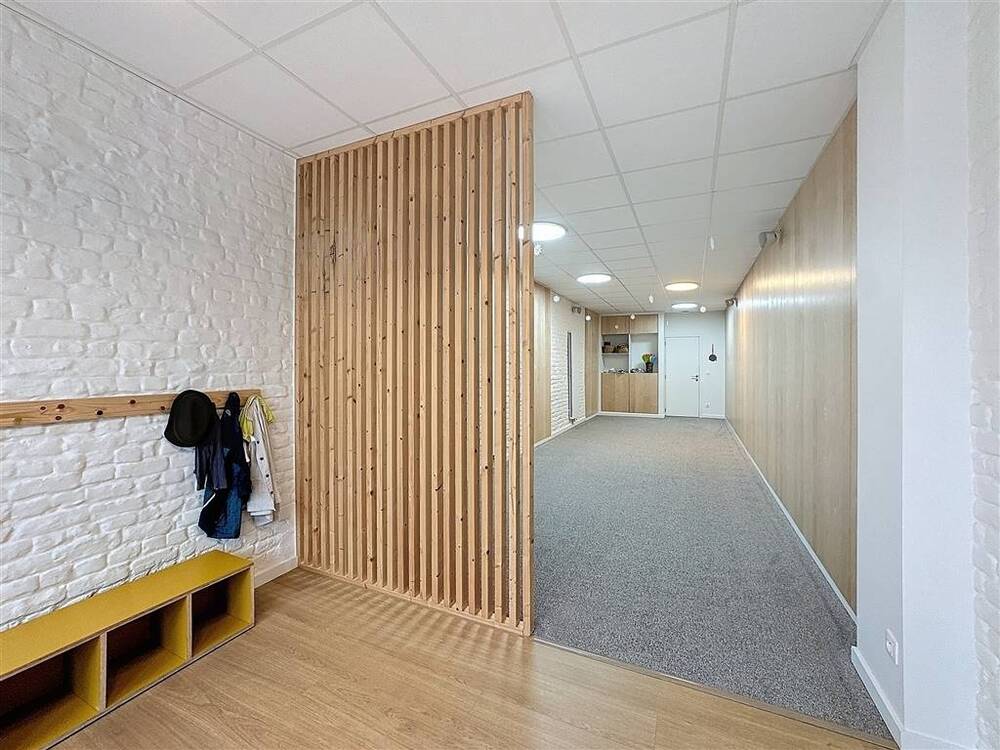 Handelszaak te  huur in Oudergem 1160 900.00€  slaapkamers 60.00m² - Zoekertje 349061