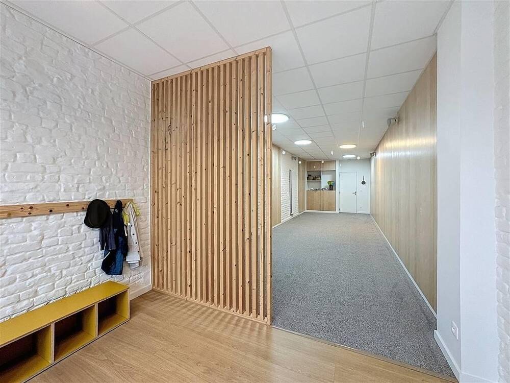 Handelszaak te huur in Oudergem 1160 900.00€ slaapkamers 60.00m² - Zoekertje 349061