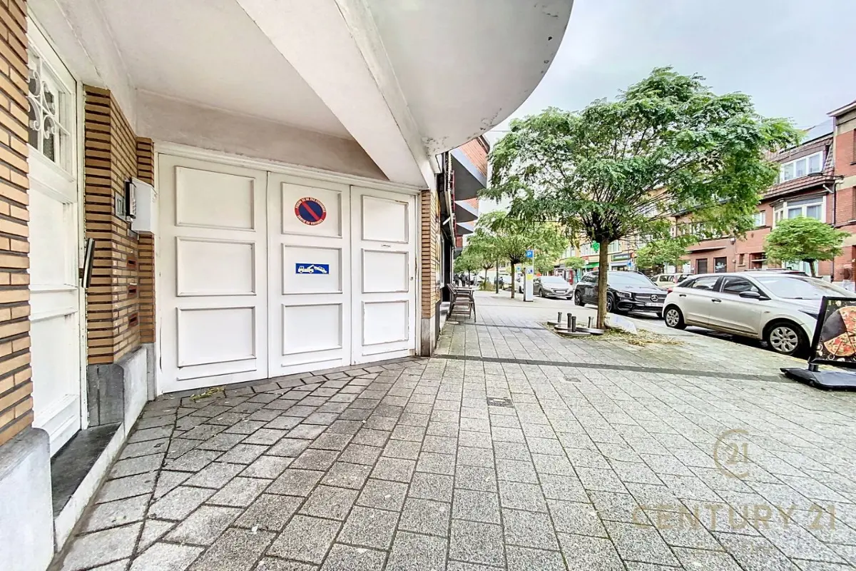 Parking te  koop in Evere 1140 80000.00€  slaapkamers m² - Zoekertje 583950