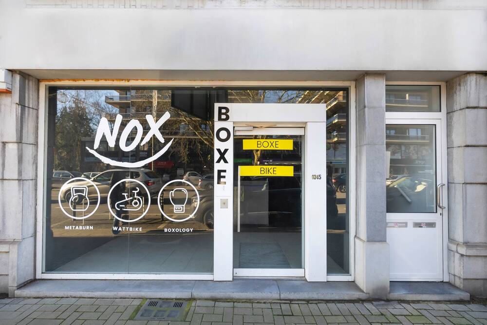 Handelszaak te huur in Ukkel 1180 4500.00€ slaapkamers 200.00m² - Zoekertje 352901