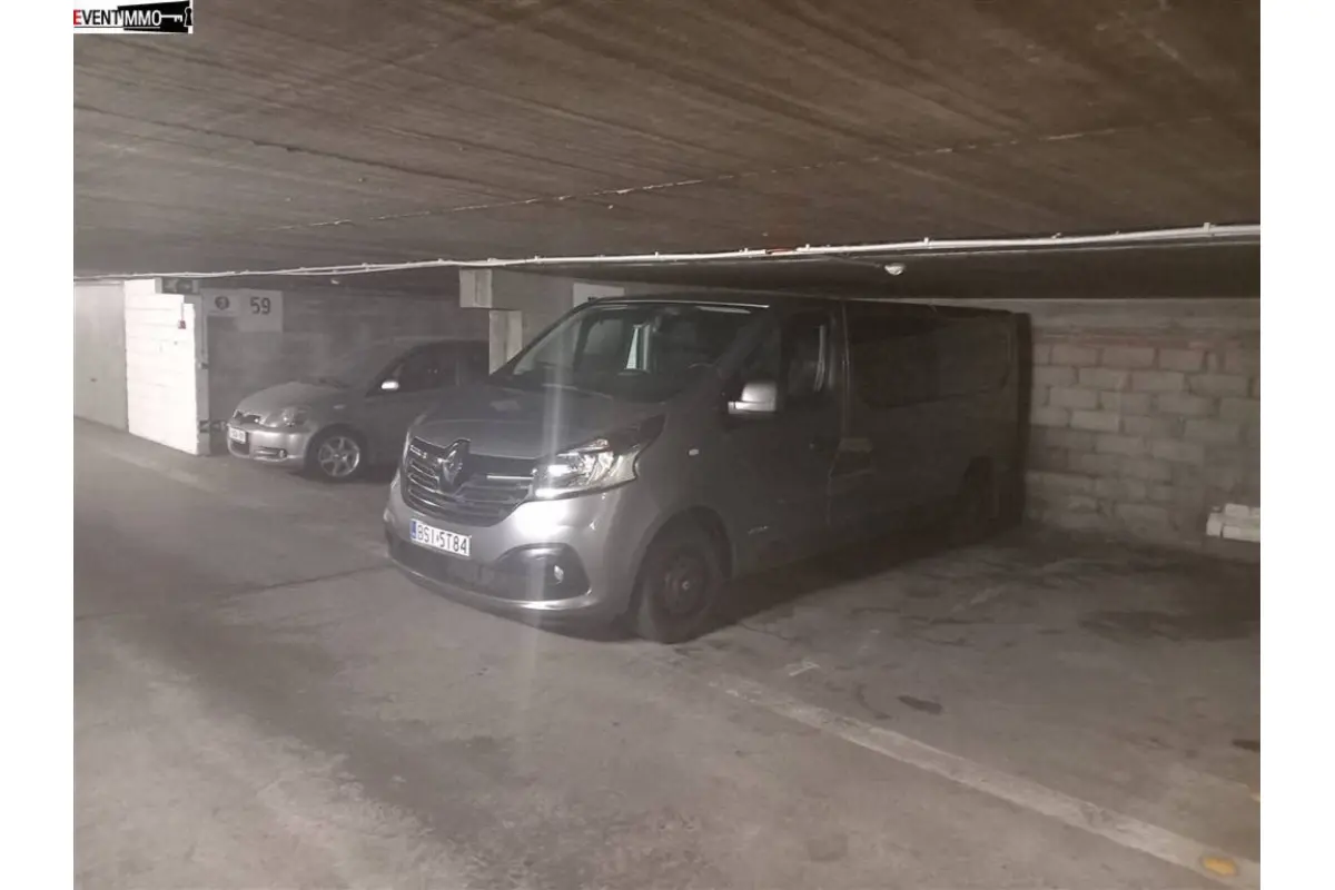Parking / garage à vendre à Saint-Josse-ten-Noode 1210 20000.00€  chambres m² - annonce 352573