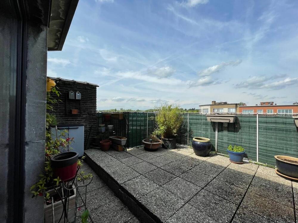 Penthouse à vendre à Molenbeek-Saint-Jean 1080 245000.00€ 2 chambres m² - annonce 362522
