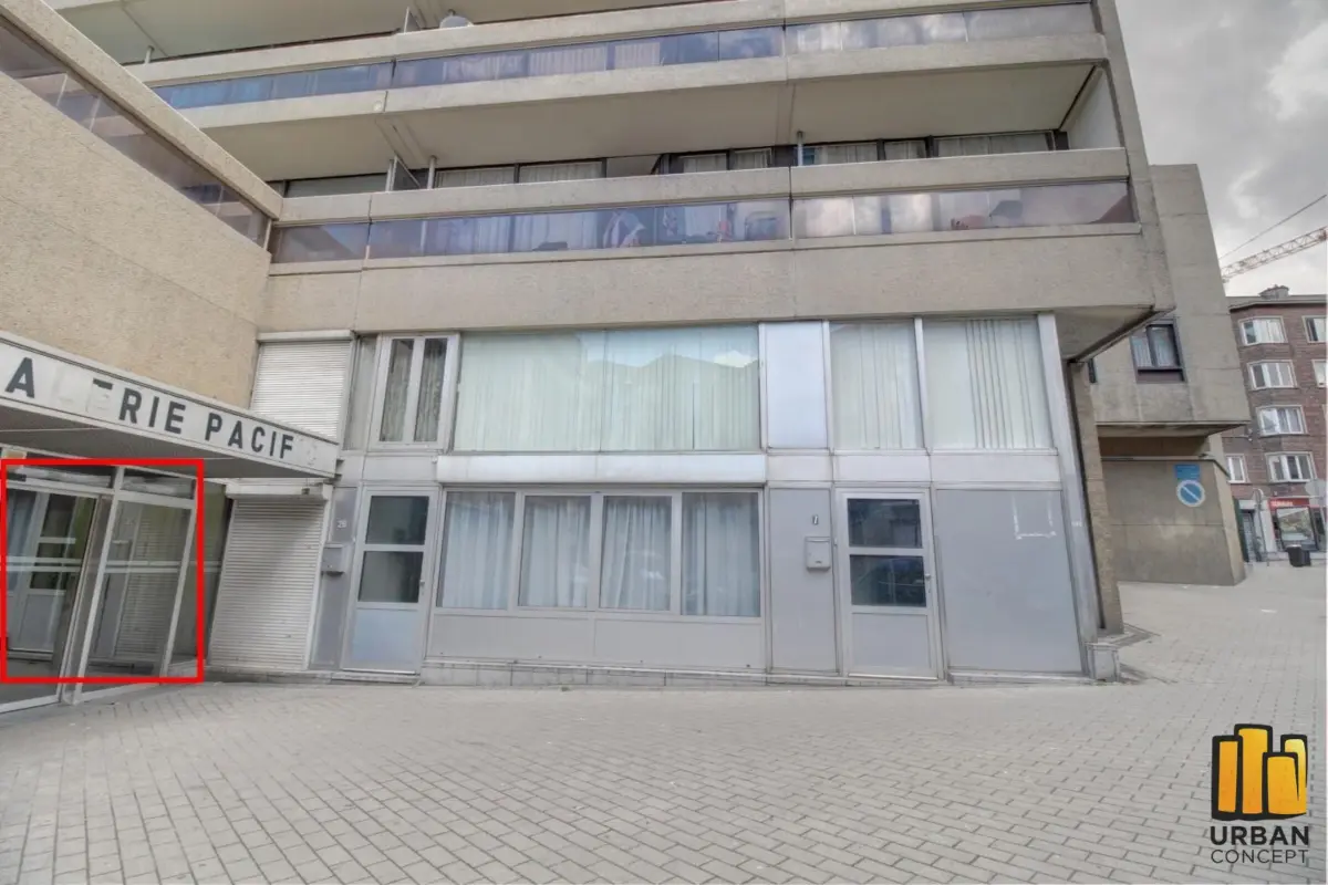 Handelszaak te  koop in Sint-Joost-ten-Node 1210 119000.00€  slaapkamers 75.70m² - Zoekertje 363267