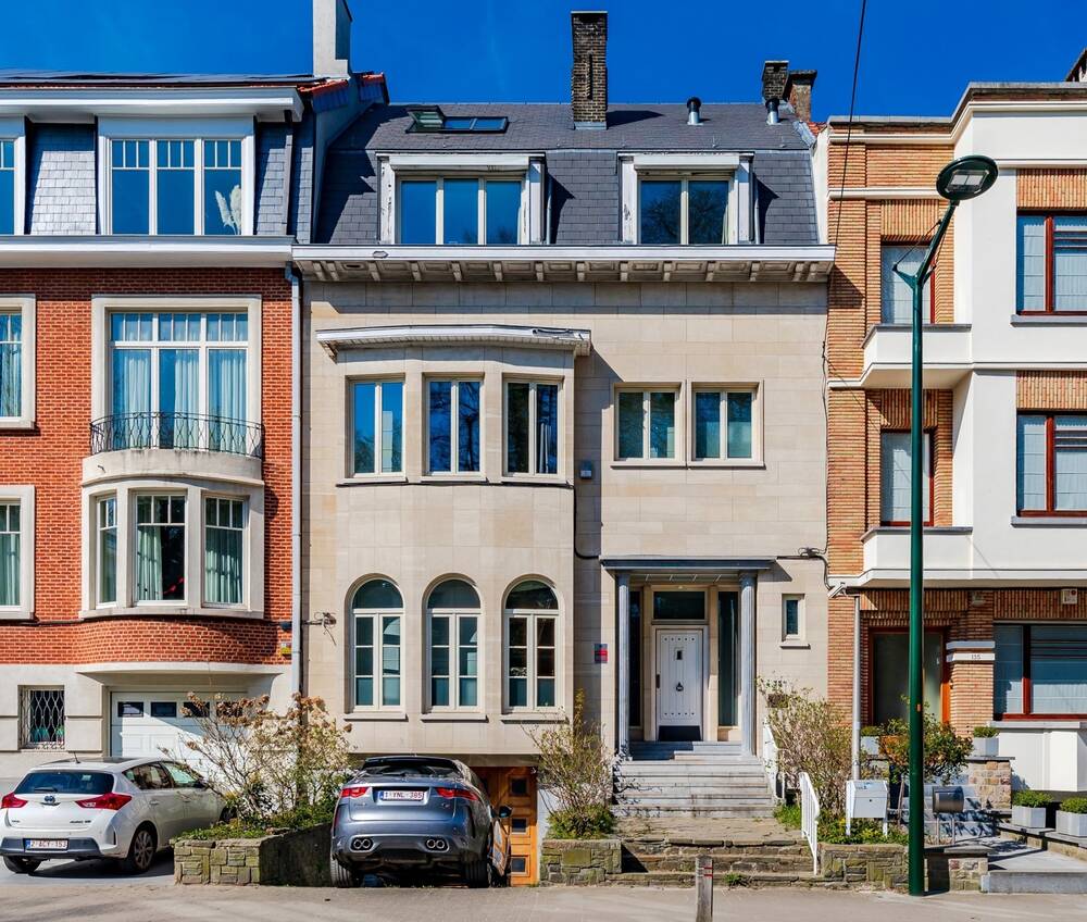 Herenhuis te  koop in Ukkel 1180 2295000.00€ 5 slaapkamers 383.00m² - Zoekertje 377220