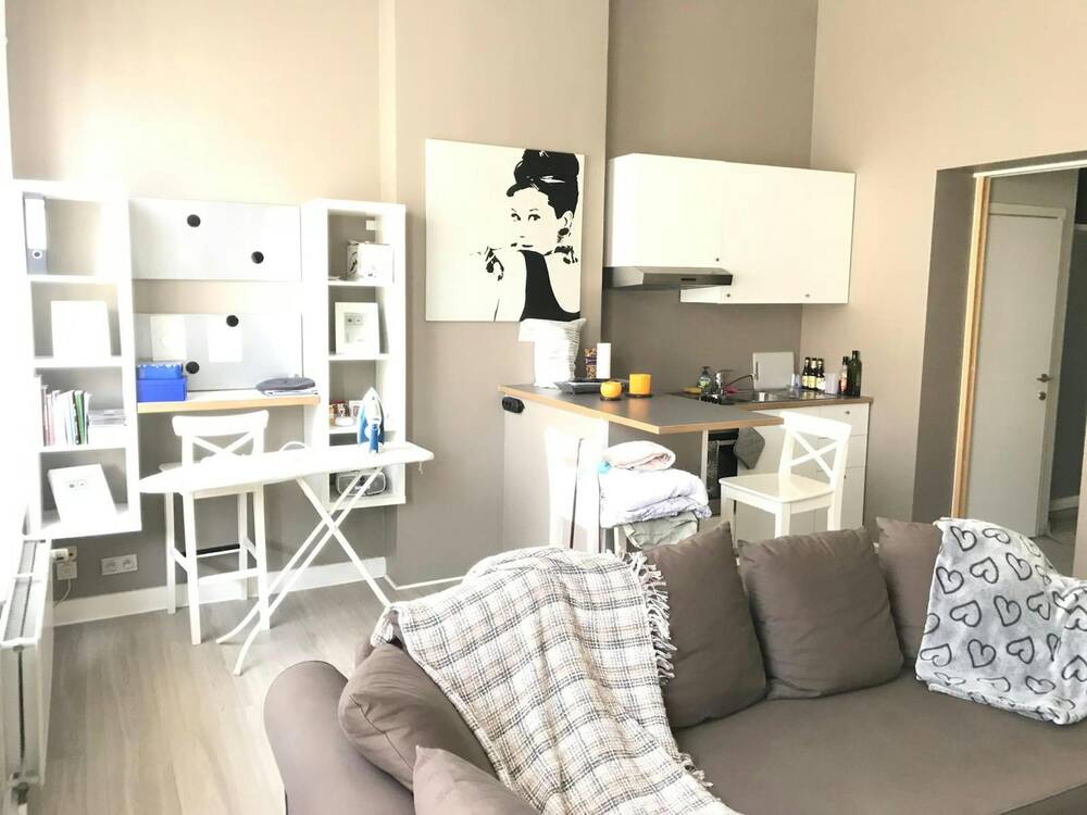 Appartement te  huur in Elsene 1050 990.00€ 1 slaapkamers 40.00m² - Zoekertje 378909