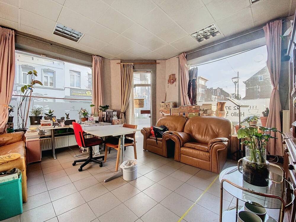 Immeuble mixte à vendre à Uccle 1180 395000.00€ 4 chambres 180.00m² - annonce 379763