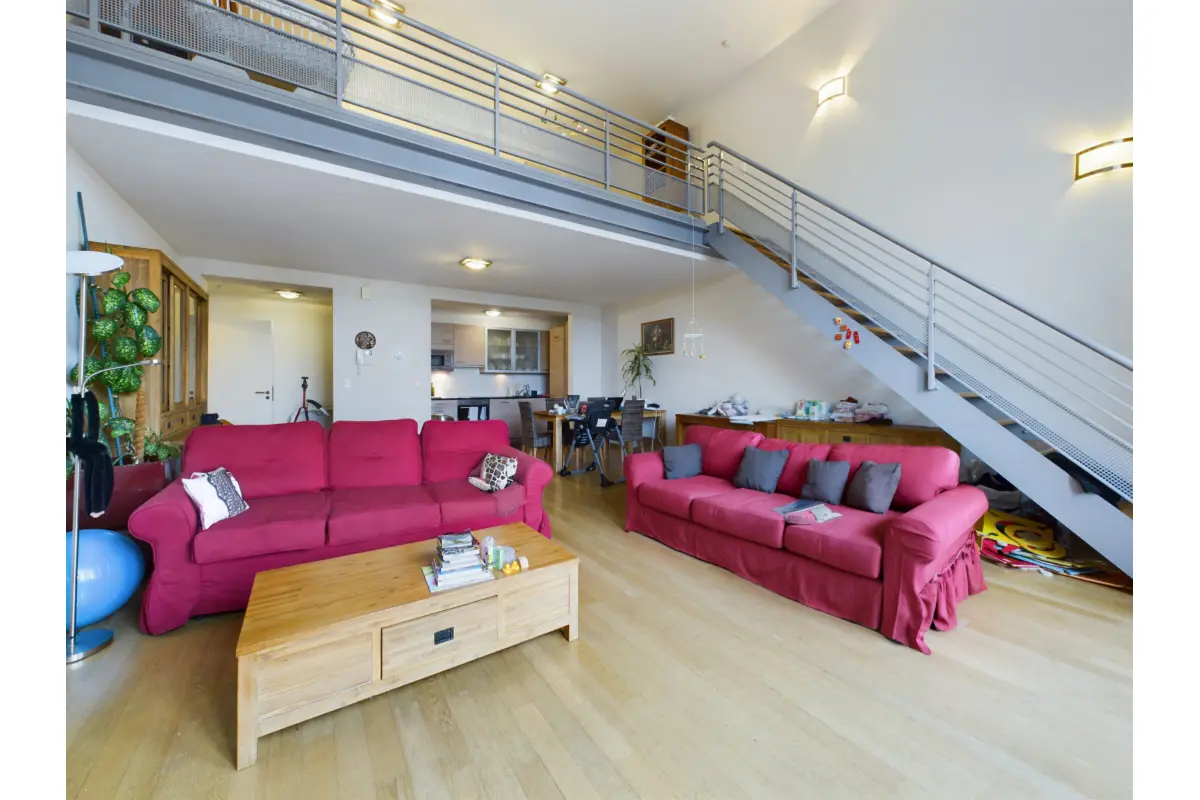 Loft te  in Schaarbeek 1030 405000.00€ 1 slaapkamers 108.00m² - Zoekertje 383533