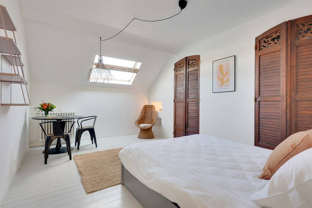 Appartement te  huur in Vorst 1190 750.00€ 1 slaapkamers 350.00m² - Zoekertje 390175