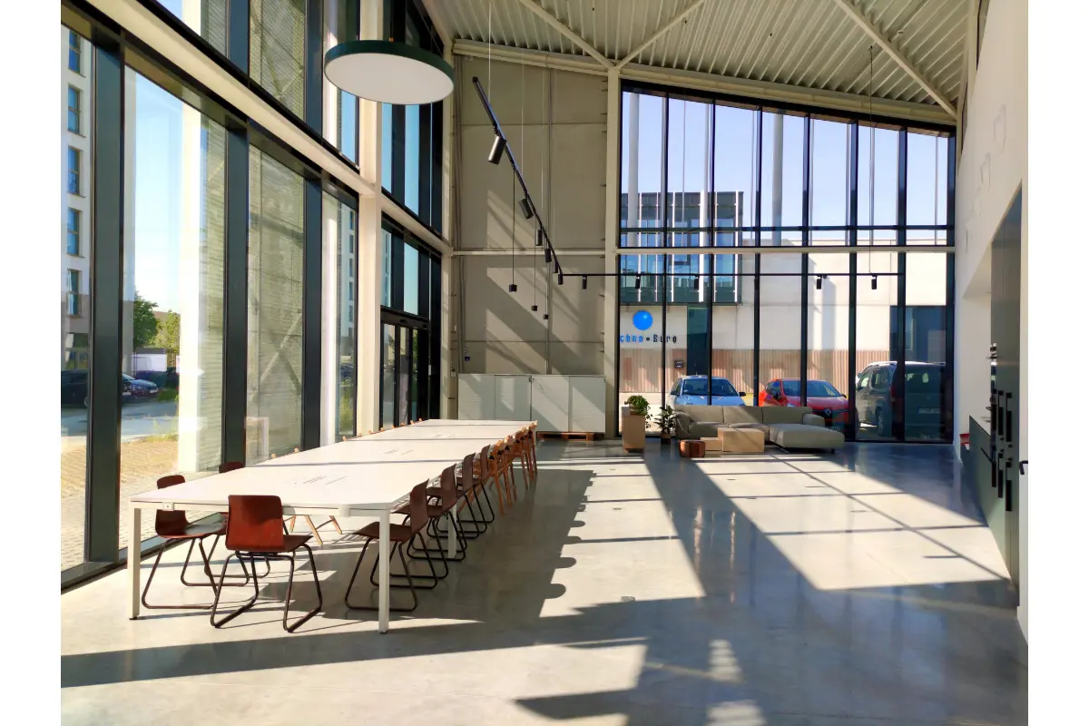 Handelszaak te  huur in Evere 1140 2500.00€  slaapkamers 145.00m² - Zoekertje 391024