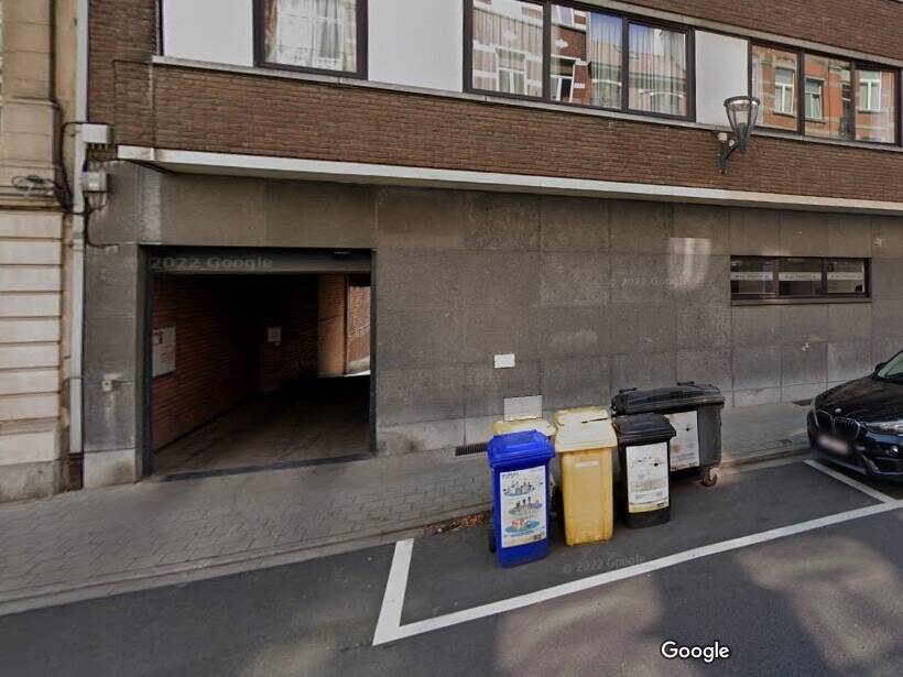Parking & garage te huur in Sint-Lambrechts-Woluwe 1200 100.00€ slaapkamers m² - Zoekertje 471007
