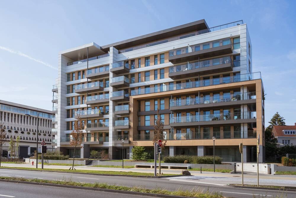 Parking & garage te koop in Sint-Pieters-Woluwe 1150 27000.00€ slaapkamers m² - Zoekertje 392122