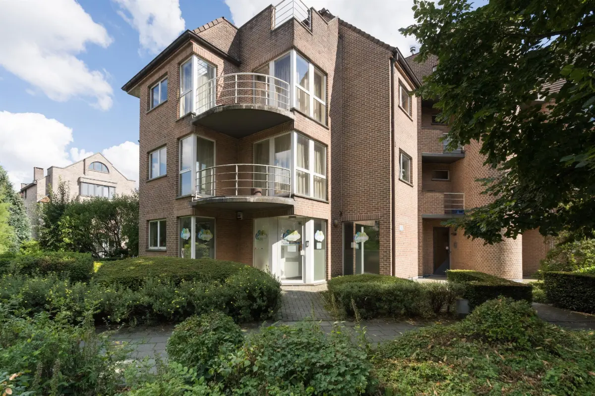 Commerce à vendre à Woluwe-Saint-Pierre 1150 650000.00€  chambres 180.00m² - annonce 397329