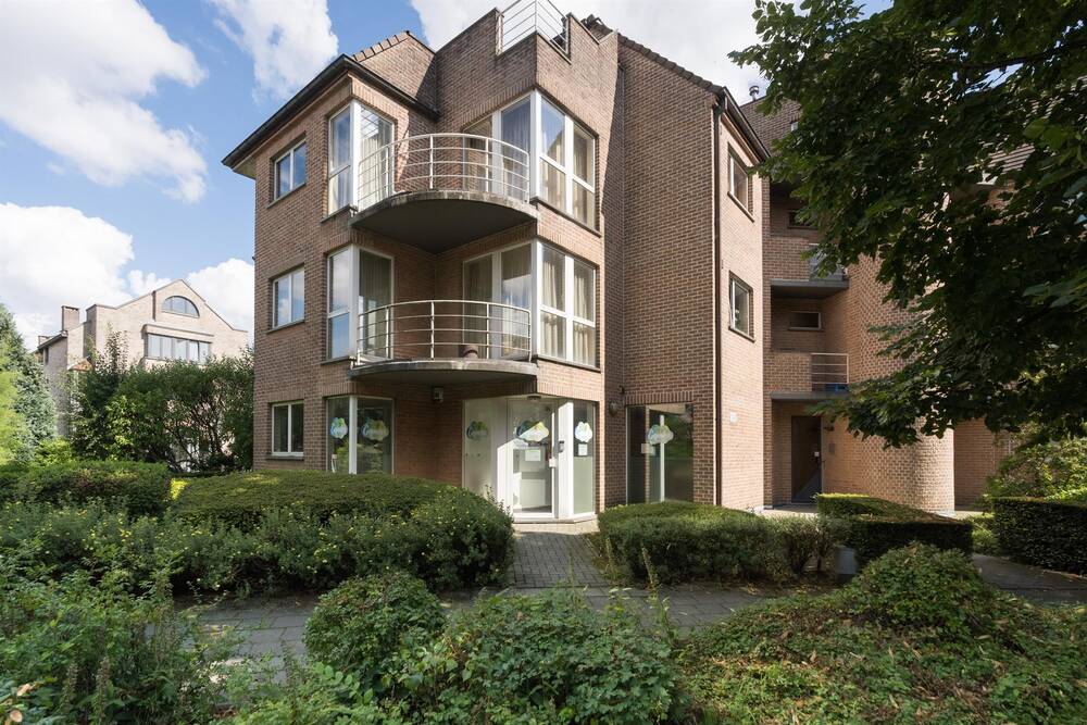 Commerce à vendre à Woluwe-Saint-Pierre 1150 650000.00€ chambres 180.00m² - annonce 397329
