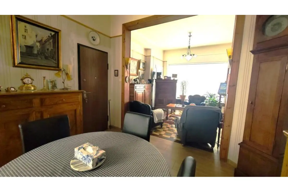 Duplex à  à Berchem-Sainte-Agathe 1082 180000.00€ 1 chambres 80.00m² - annonce 398294